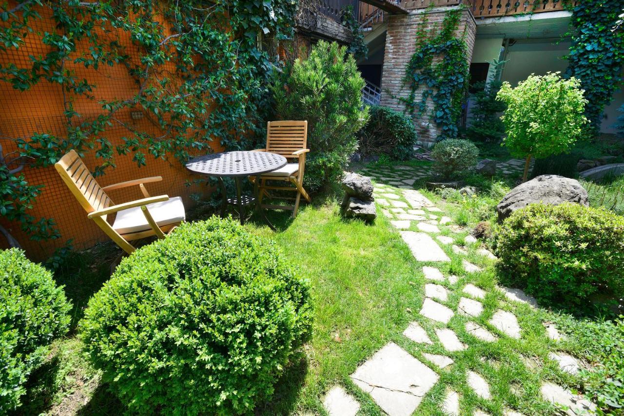 The Zodiac Garden Hotel Mtsʼkhetʼa Exterior foto